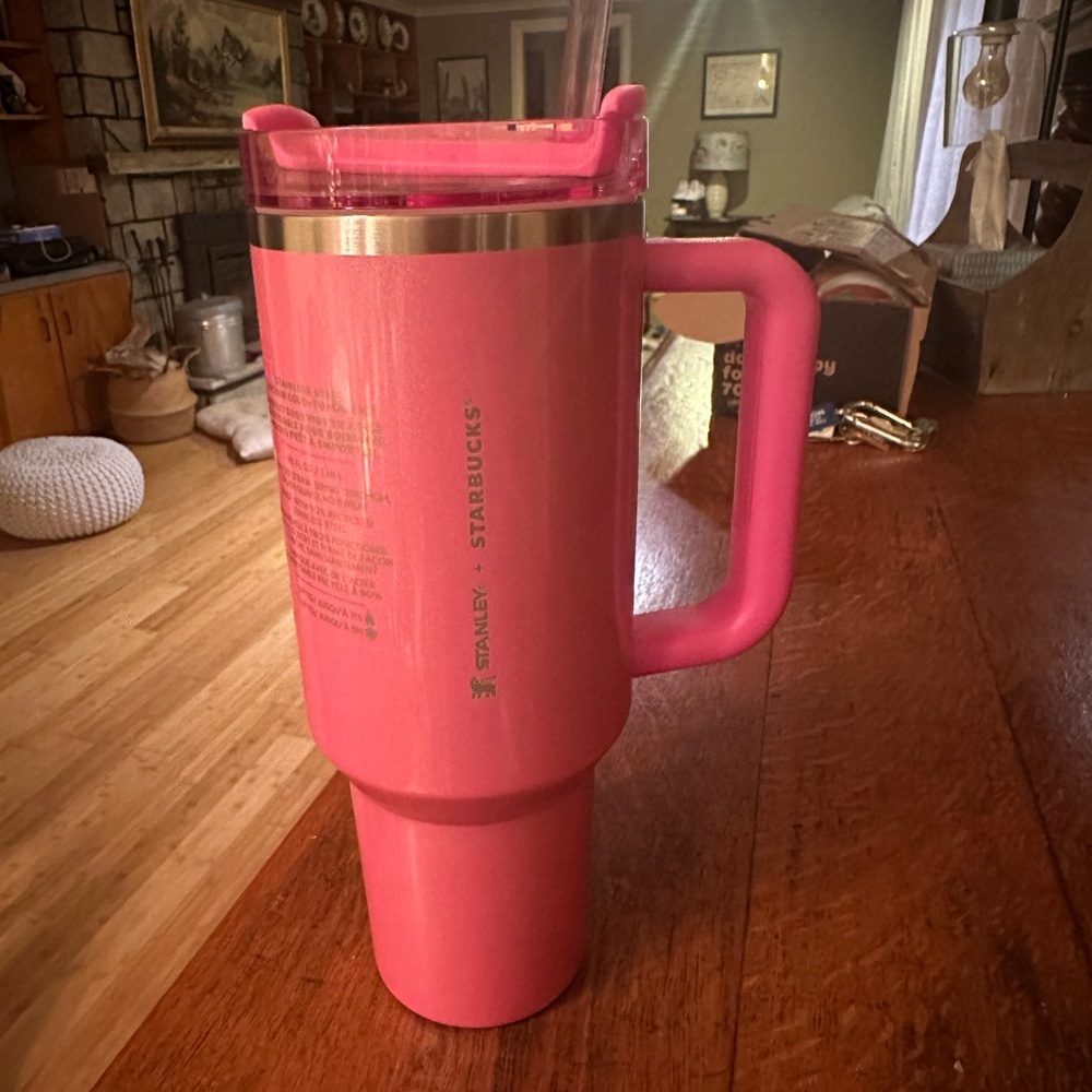Stanely x Starbucks Winter Pink 40z Tumbler Viral Hard To Find